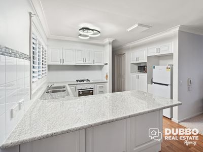 4 / 5 Gundarra Street, Dubbo