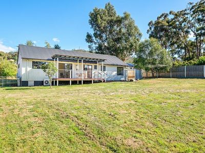 16 Emma Street, Cygnet