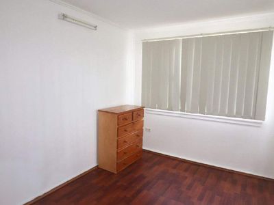 Granny Flat / 13 Bocking Avenue, Bradbury