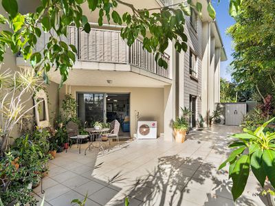 2 / 7 Parry Street, Tweed Heads South