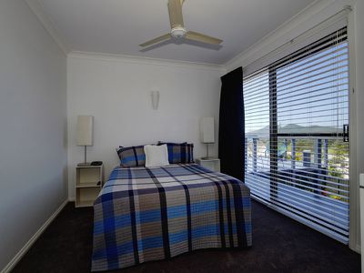 12 Sunbakers Drive, Forster