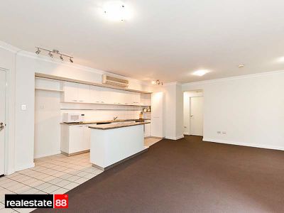 17 / 110 Mounts Bay Road, Perth