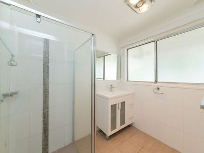 8 Newcombe Court, Dubbo