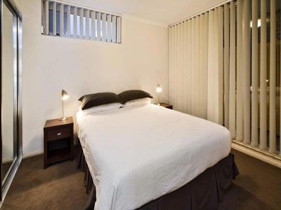 905 / 2-4 Atchison Street, St Leonards