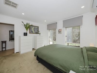 16 Ranleigh Way, Greenwood