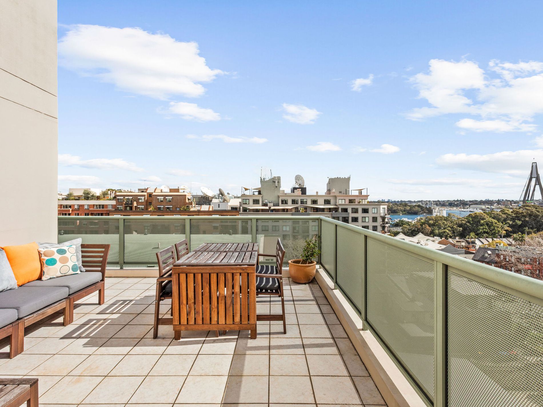 23 / 149-197 Pyrmont Street, Pyrmont