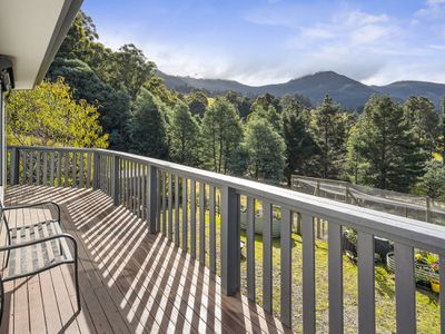 101 Bennetts Road, Mountain River