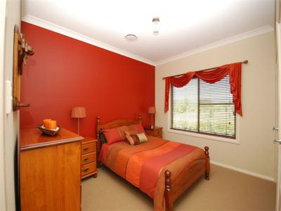 32 Glenabbey Drive, Dubbo