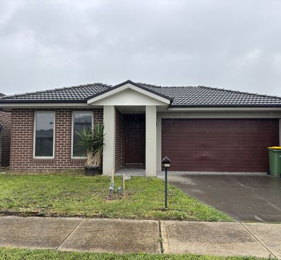 12 Alexine Street, Officer