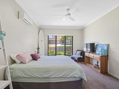 4 Aaron Street, Coomera