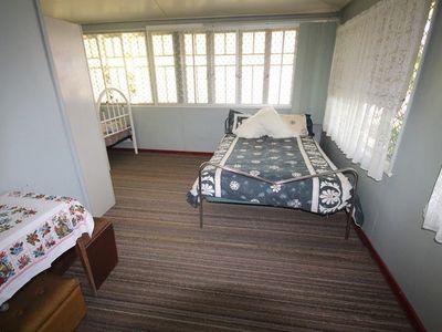 12 RAINBOW ROAD, Charters Towers City