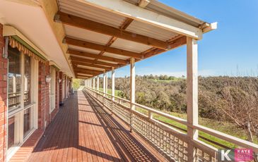 71 Manestar Road, Beaconsfield Upper