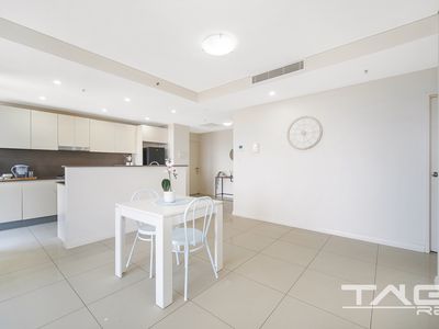 1203 / 6 East Street, Granville