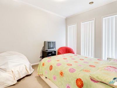 16 Brimstone Drive, Tarneit