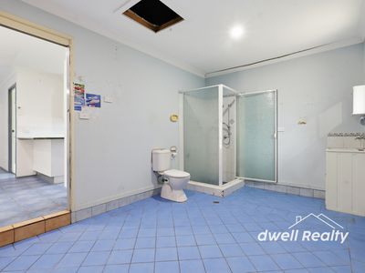 27 RIVERSIDE ESPLANADE, Basin View