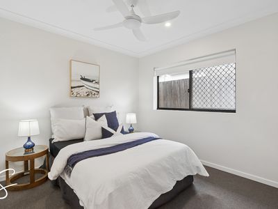 2105 / 18 Comer Street, Coopers Plains