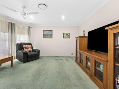 3 Walnut Close, Hamlyn Terrace