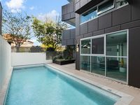 7 / 75 Barker Street, New Farm