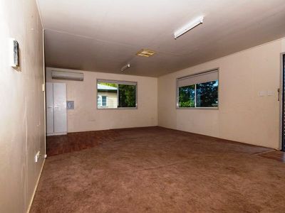 27 Eagle street, Longreach