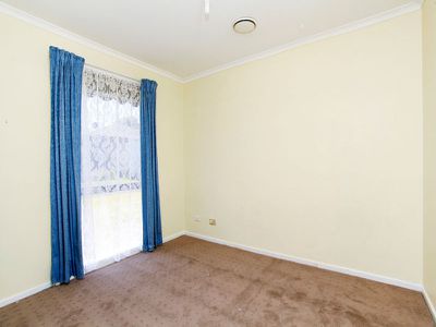 1 Lesley Drive, Hampton Park