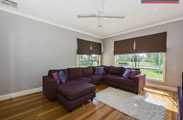 6 Peregrine Road, Oaklands Junction