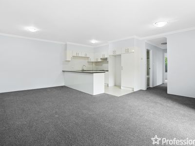1 / 16-18 Fifth Avenue, Blacktown