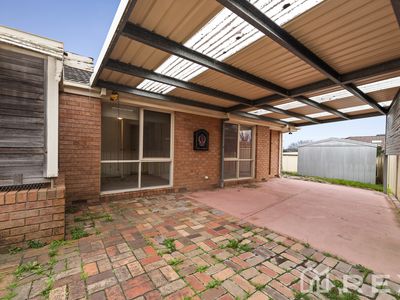 40 Hinrichsen Drive, Hallam