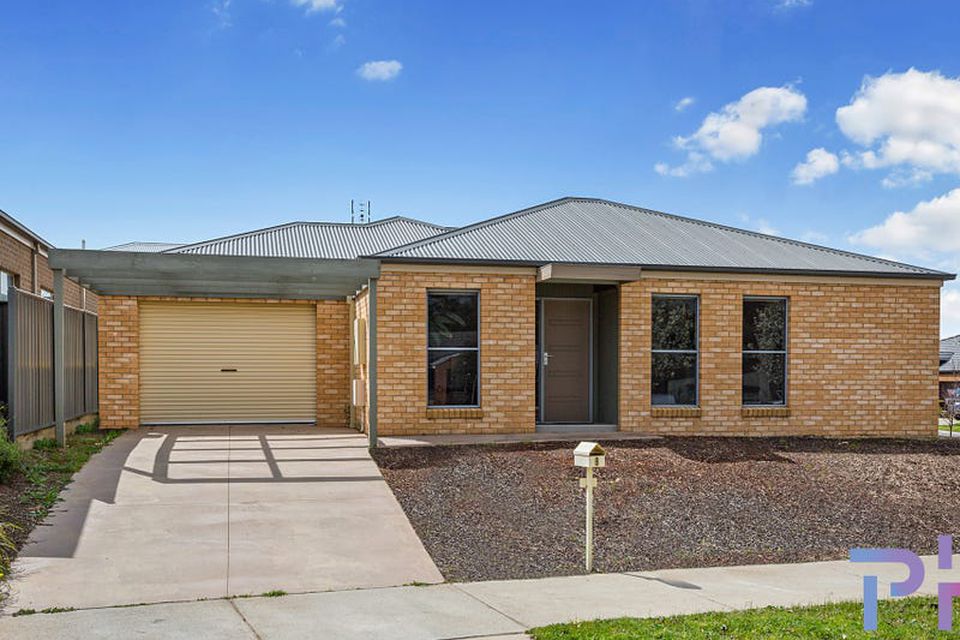 8 Kingston Drive, Eaglehawk