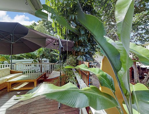 Unfurnished Cottage with Pool Close to the River image 16