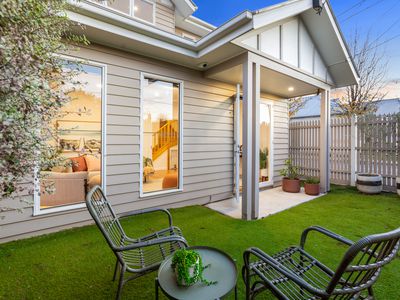 23 Robbs Road, West Footscray