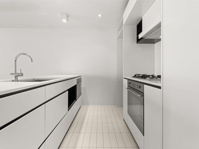 15 / 31 Eastlake Parade, Kingston