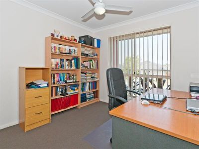 24 Harold Reinhardt Dr, Redbank Plains