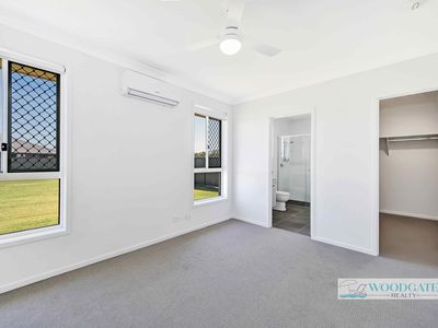 73 OCEAN VIEW DRIVE, Woodgate