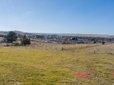 15 Starr Place, Blayney