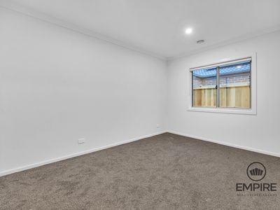 52 Grevillea Circuit, Clyde