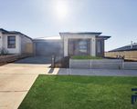 8 Fairview Street, Beveridge
