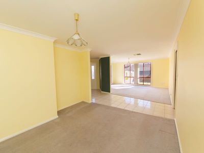 9 Cyril Towers Street, Dubbo