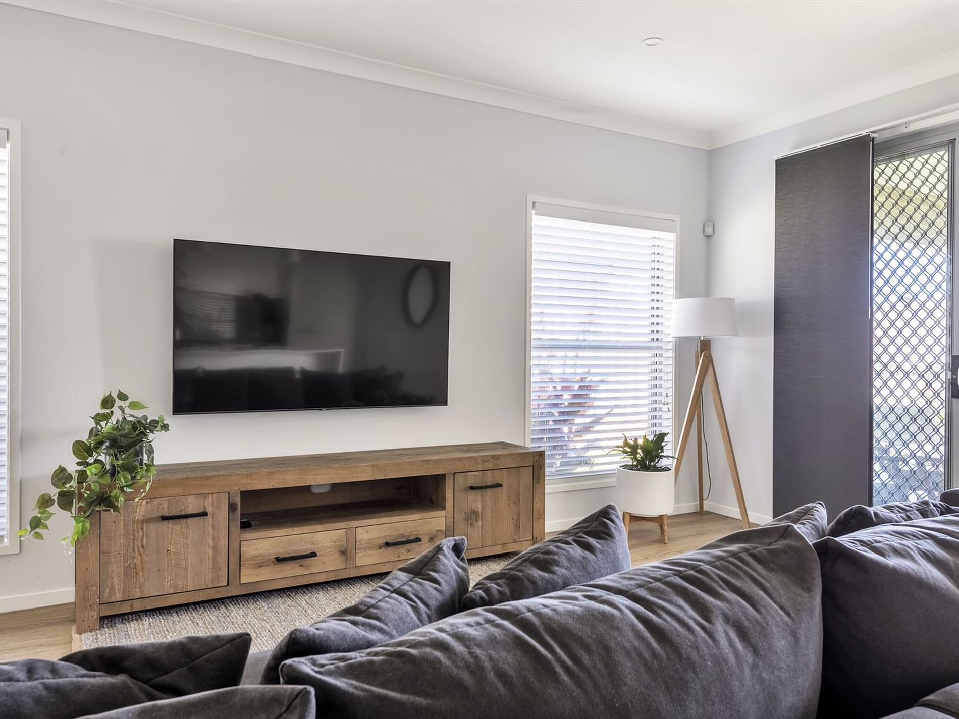 9 Pedder Drive, Burrill Lake