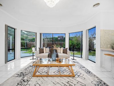 39 Kippenross Drive, Narre Warren South