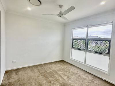 6 / 15 Waratah Way, Morayfield
