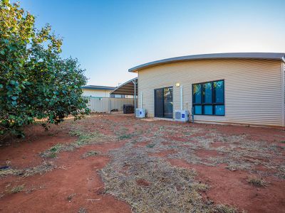 10 Eucalypt Way, South Hedland