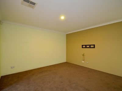 38 Alaska Crescent, Southern River