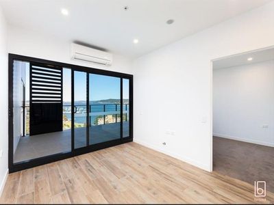 1107/25 Mann Street, Gosford