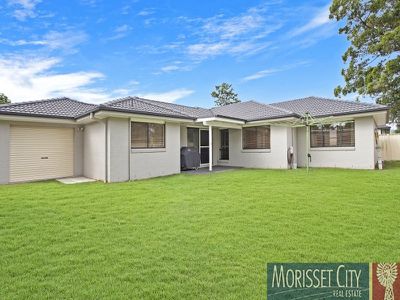6 Reuben Close, Cooranbong