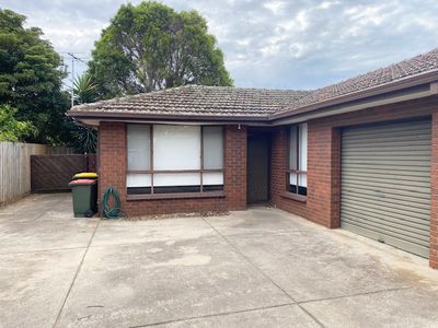 2 / 59 Woodville Park Drive, Hoppers Crossing