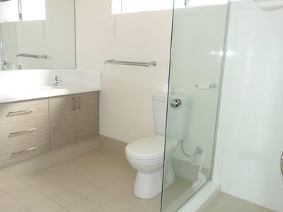9B Gibb Crescent, Westminster