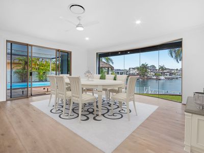 7 Creekview Street, Helensvale