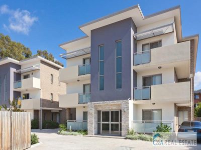 55 Cross St, Guildford