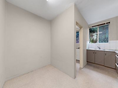 7 / 11 Queens Road, Westmead
