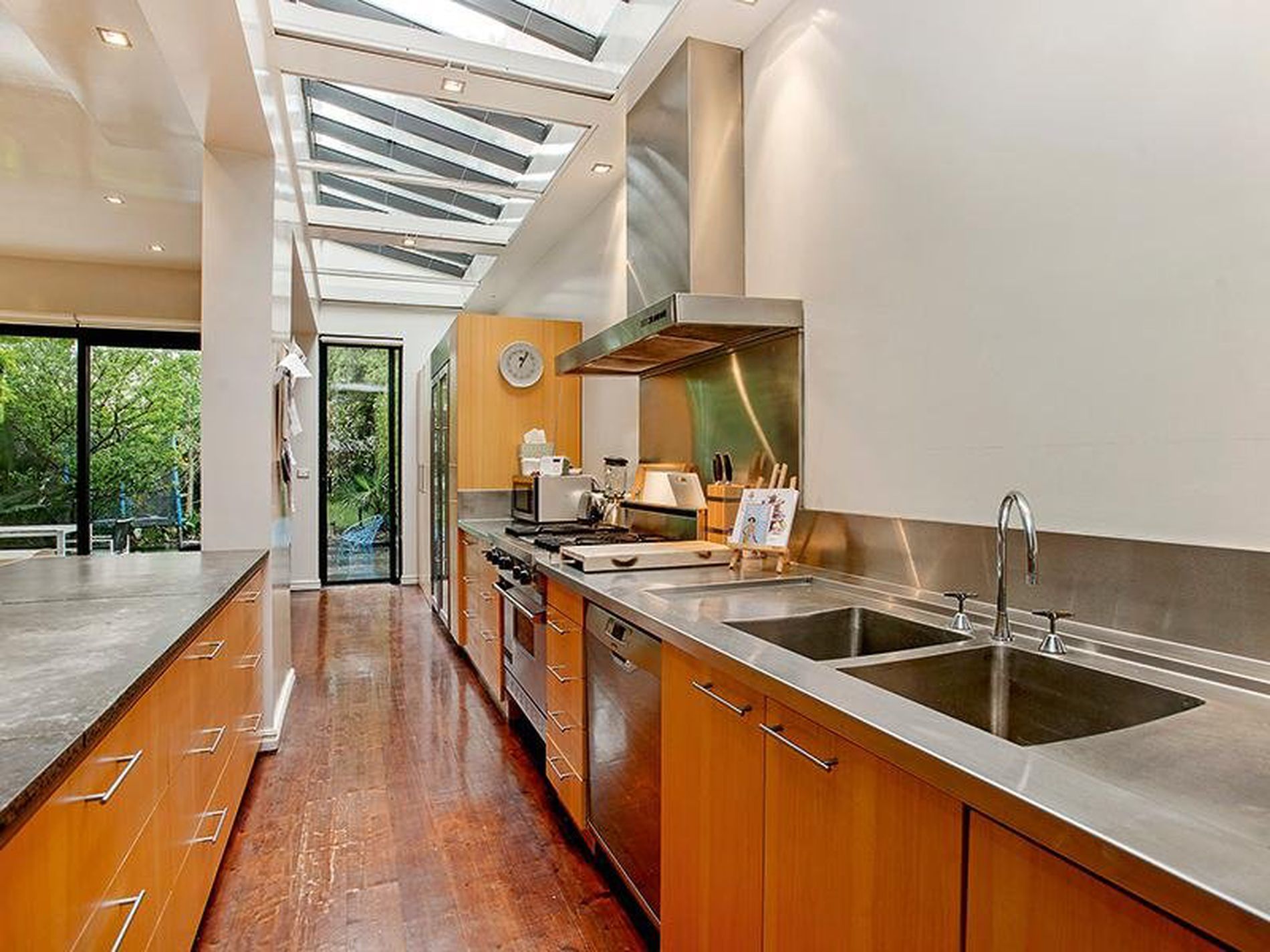 184 Beaconsfield Parade, Middle Park